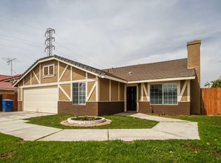 2884 W Los Robles Ct, San Bernardino, CA 92376