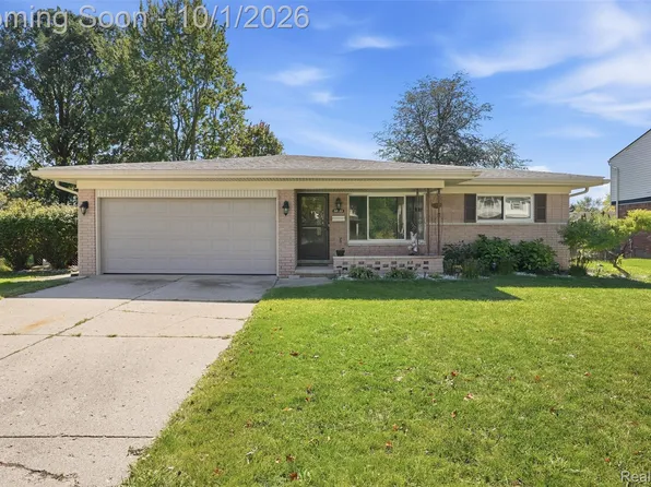 38733 Lancaster St, Livonia, MI 48154