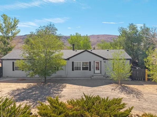 8115 Tahoe Ave, Stagecoach, NV 89429