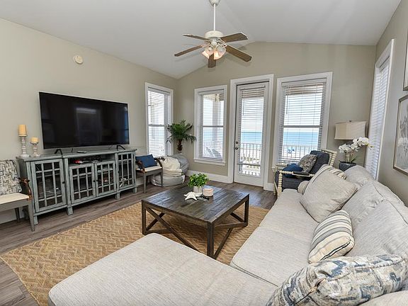 5th image of 36 E Gorrie Dr