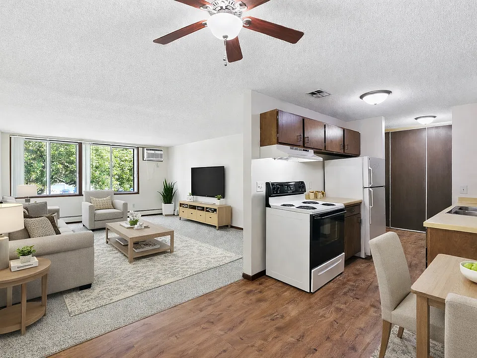 310-1000 7th Ave SW