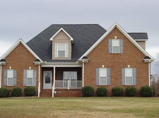 218 McPhail Farms Cir, Anderson, SC 29621