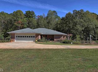 184 Walthall Rd, Jackson, GA 30233