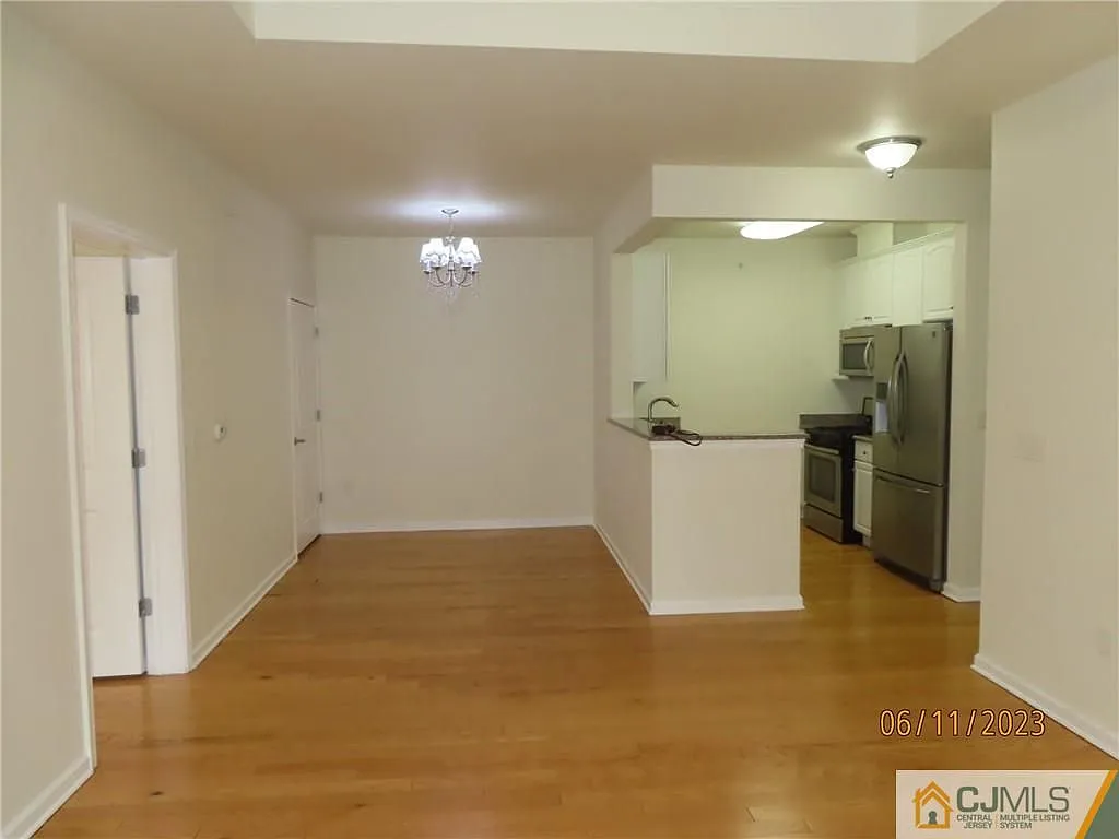 544 E Celebration Way photo 1