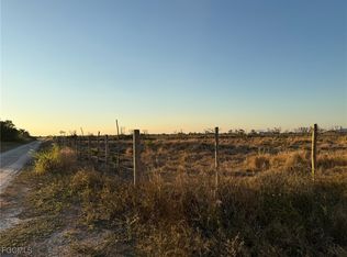 7080 6th Rd, Labelle, FL 33935