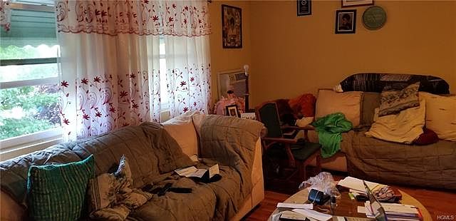 2nd image of 55 Harper Ct