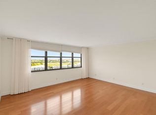 300 Three Islands Blvd APT 518, Hallandale Beach, FL 33009