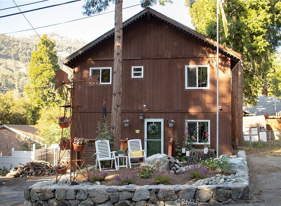 1st image of 9333 Canyon Dr