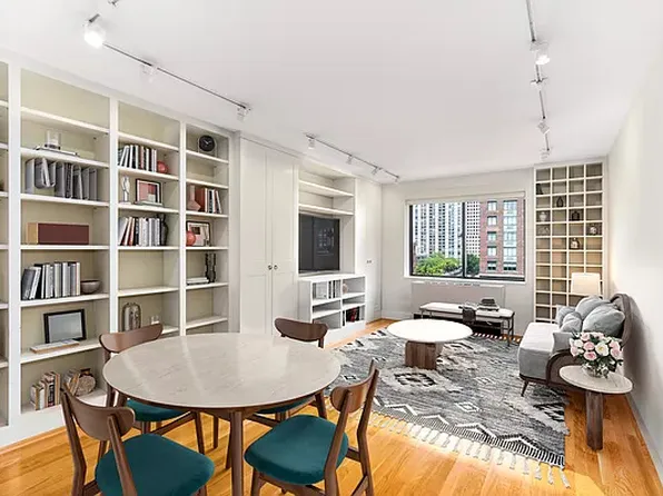 280 Rector Place image 1 of 7