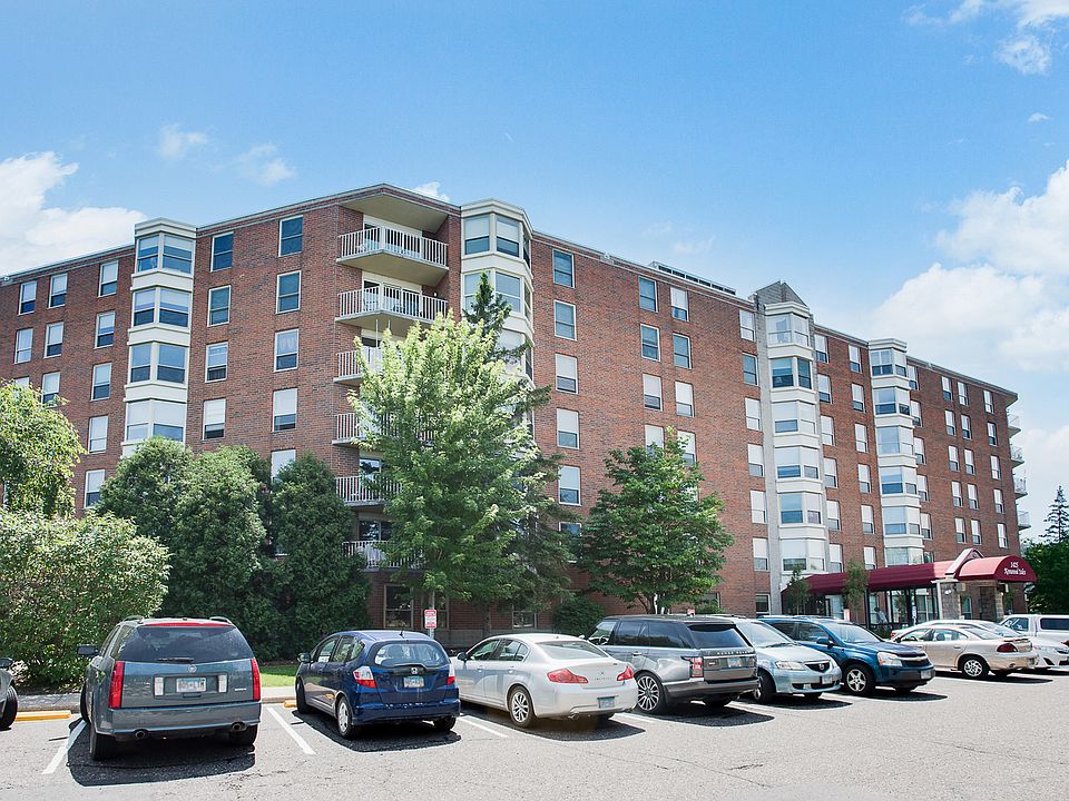 1st image of 1425 28th St W #505