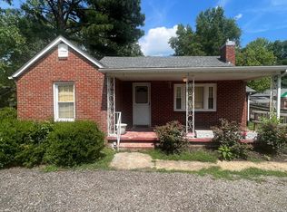 594 Elm St, Martin, TN 38237