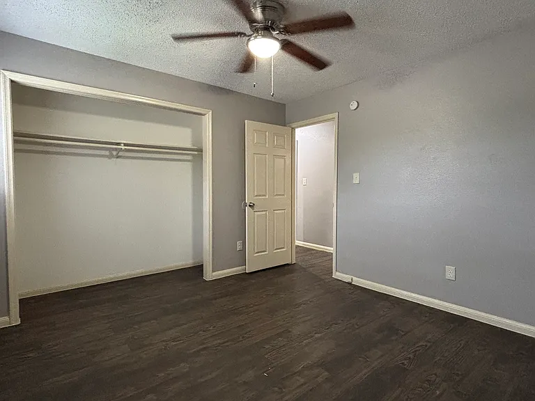 526 E Orange St #1 — Photo 10