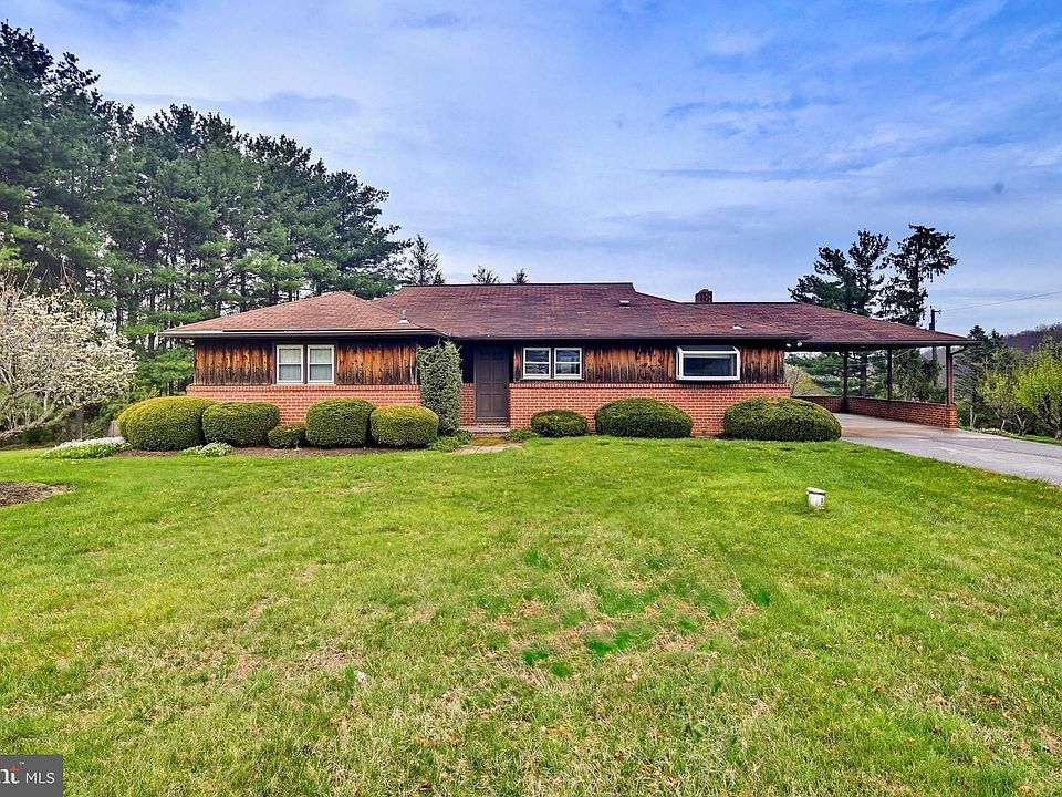 1st image of 922 Gahle Rd