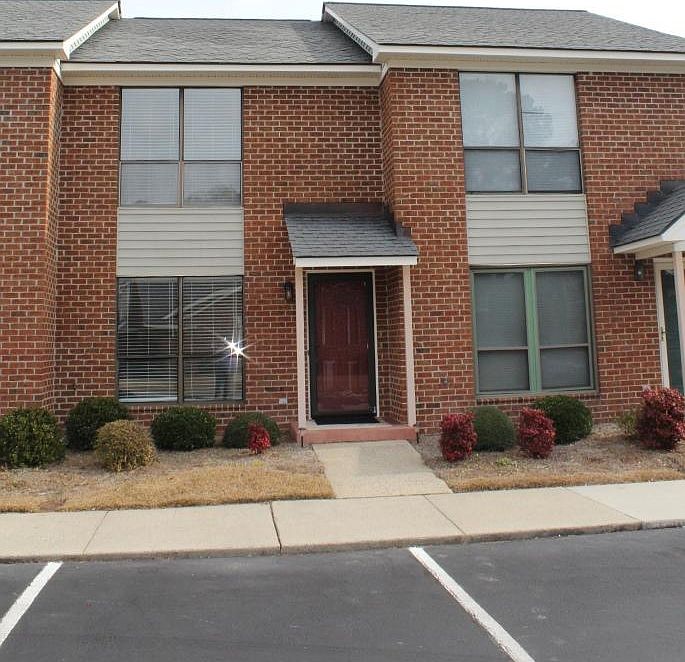 1st image of 23 Upton Ct