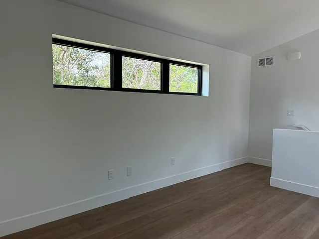 204 E Cannon St #B — Photo 9