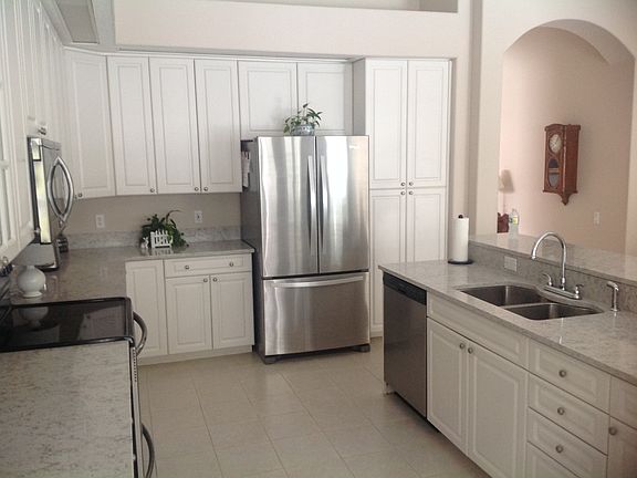 New quartz countertops 