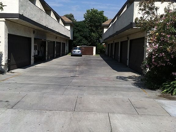 3rd image of 434 N Dalton Ave APT E