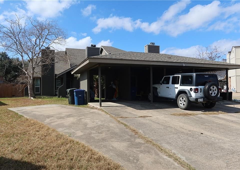 1st image of 11621 Agua Dulce Creek Drive
