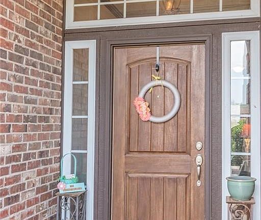 Come On In!