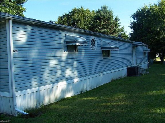 2nd image of 3253 Creek Rd Lot 128