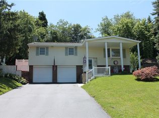 159 Warrencliff Dr, Monaca, PA 15061