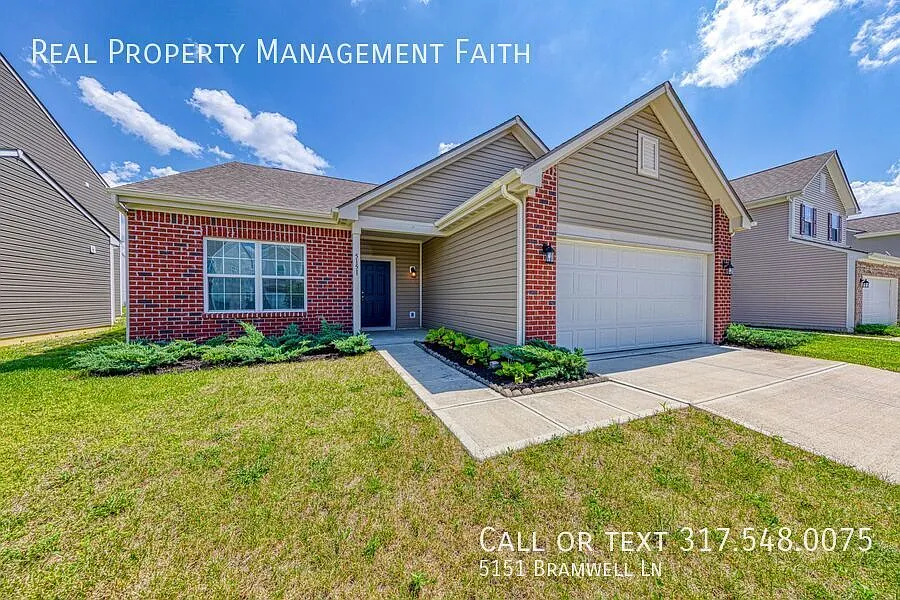 Spacious 3 Bed 2 Bath Home — Photo 4