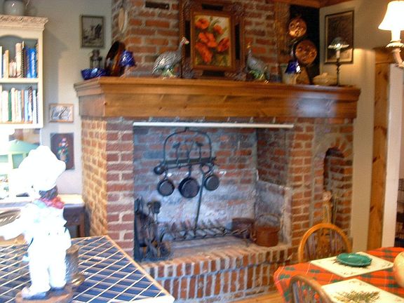 Kitchen fireplace