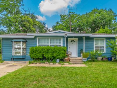 714 Macgregor St, Grand Prairie, TX, 75050