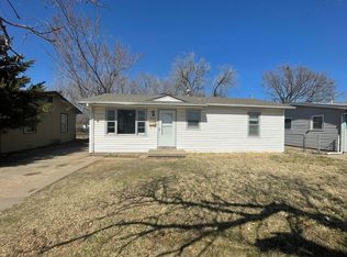 2014 W 27th St S, Wichita, KS 67217