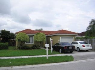 14273 SW 183rd Ter, Miami, FL 33177