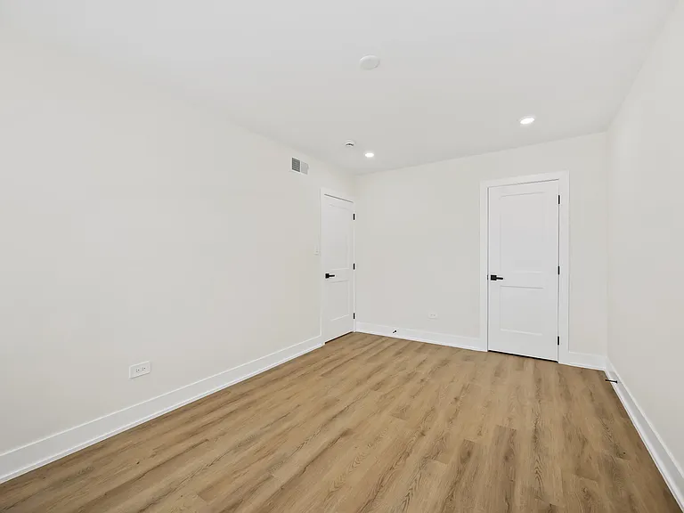 10217 Dearlove Rd #301 — Photo 10