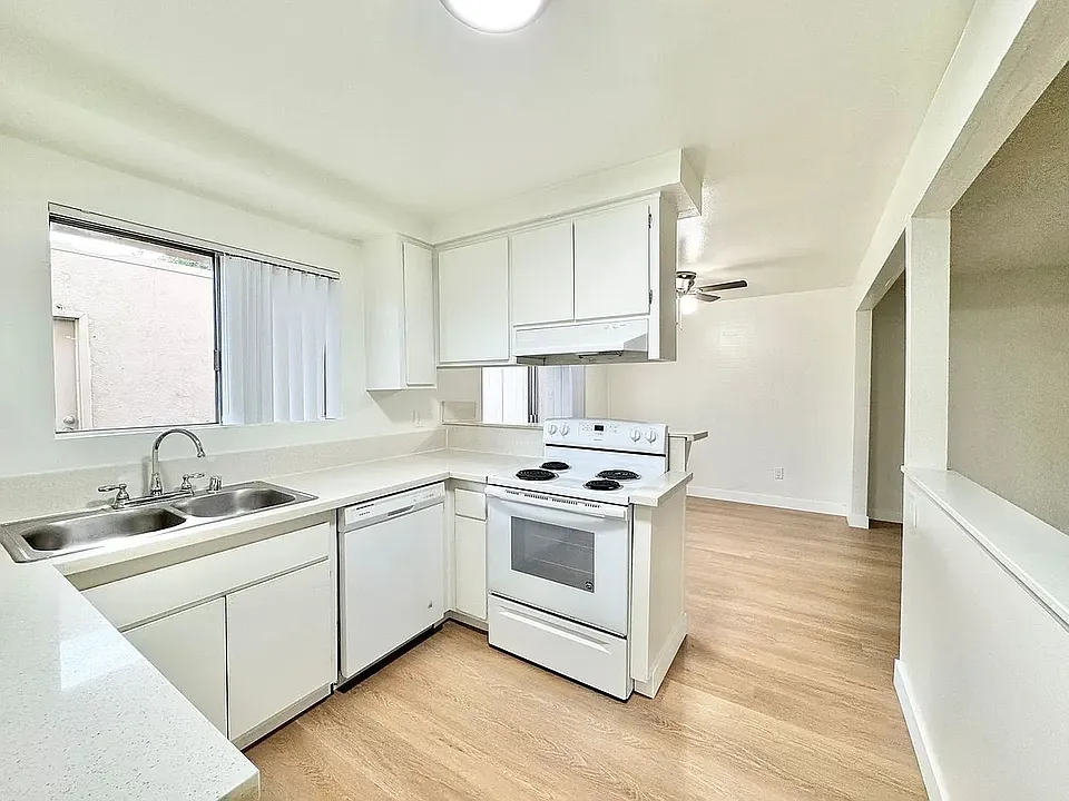 Westgate Villa Apartments