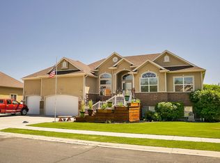 4858 S 5050 W, Hooper, UT 84315