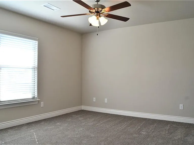 1800 Riverstone Rd — Photo 21
