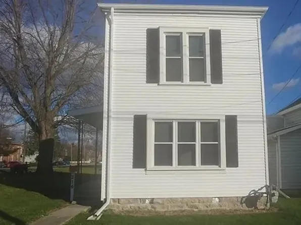 214 N 3rd St, North Baltimore, OH 45872