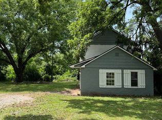 2936 W Lombard St, Springfield, MO 65802