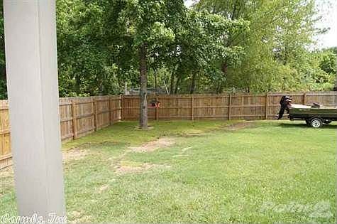 4th image of 1206 Donna Dr