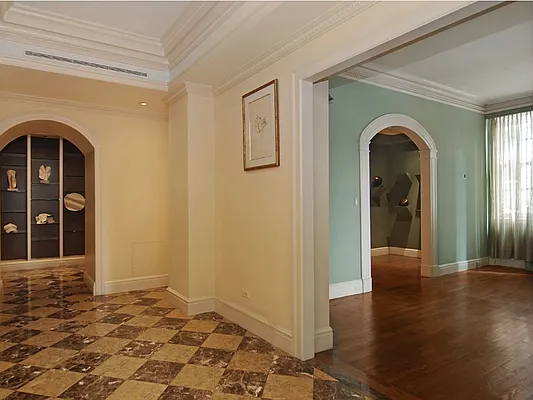 Sold by Sotheby's International Realty | media 4