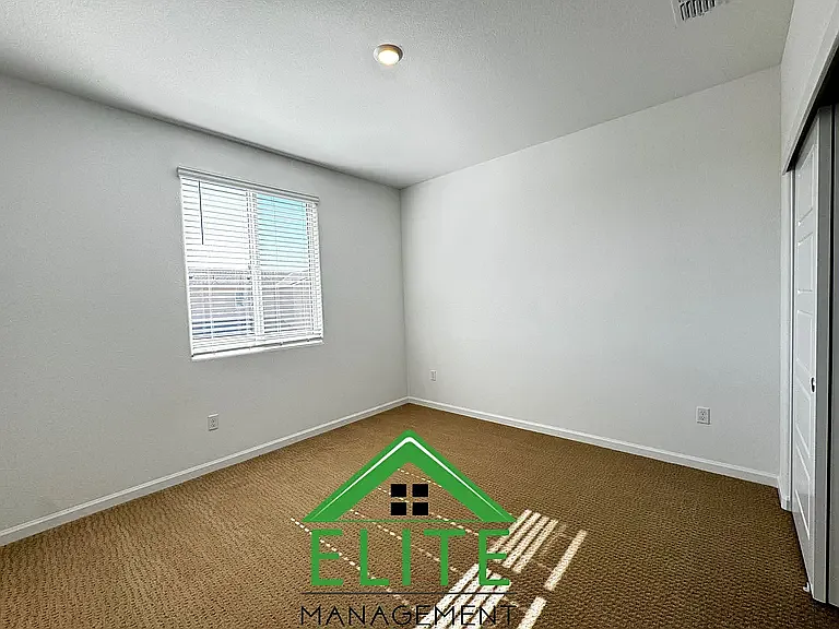 7466 Scottsville Way — Photo 17