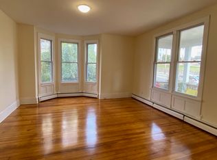 96 Washington St APT 1, Norwich, CT 06360