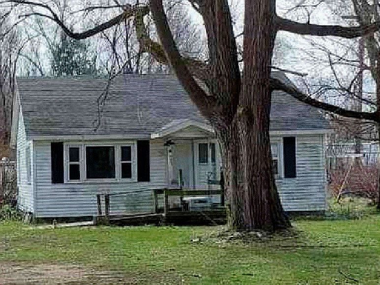 1st image of 955 Mendon Rd