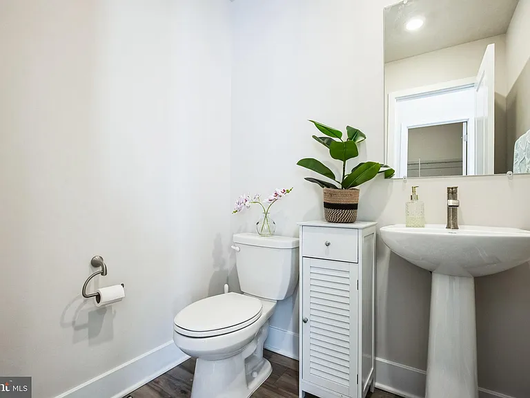 4165 Brodie Pl — Photo 15