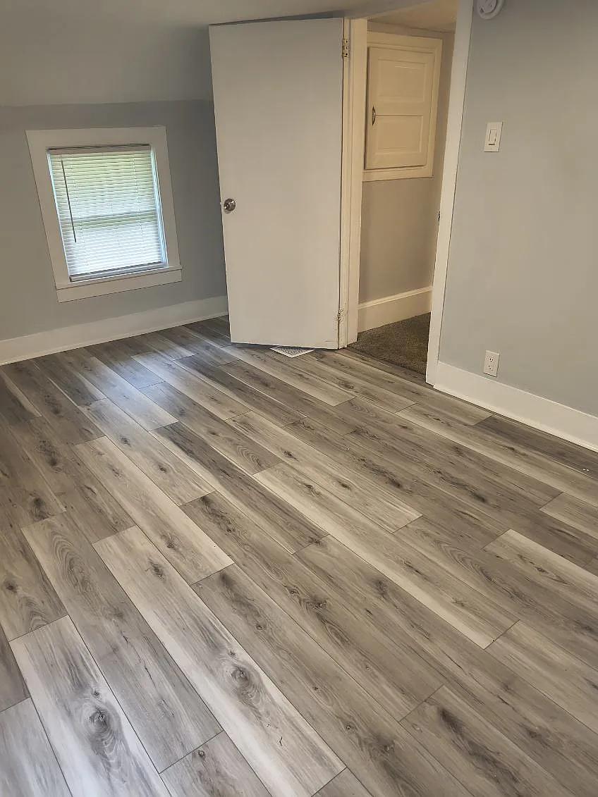 2 bed, 1112 sqft, $1,229 — Photo 4