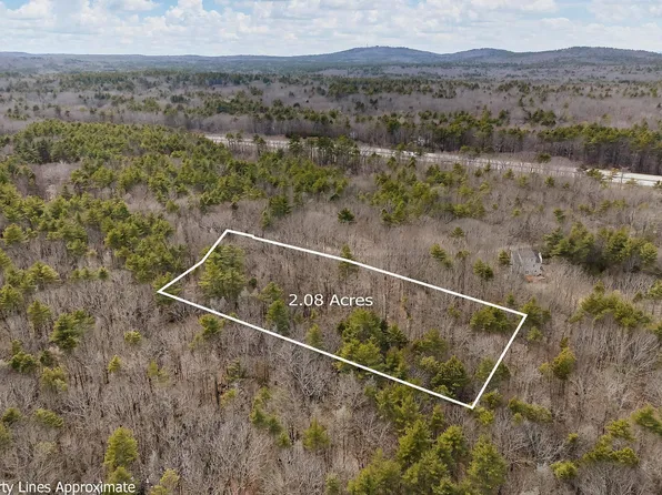 25 Marsh Brook Lane, York, ME 03902