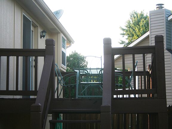 Deck with Furniture