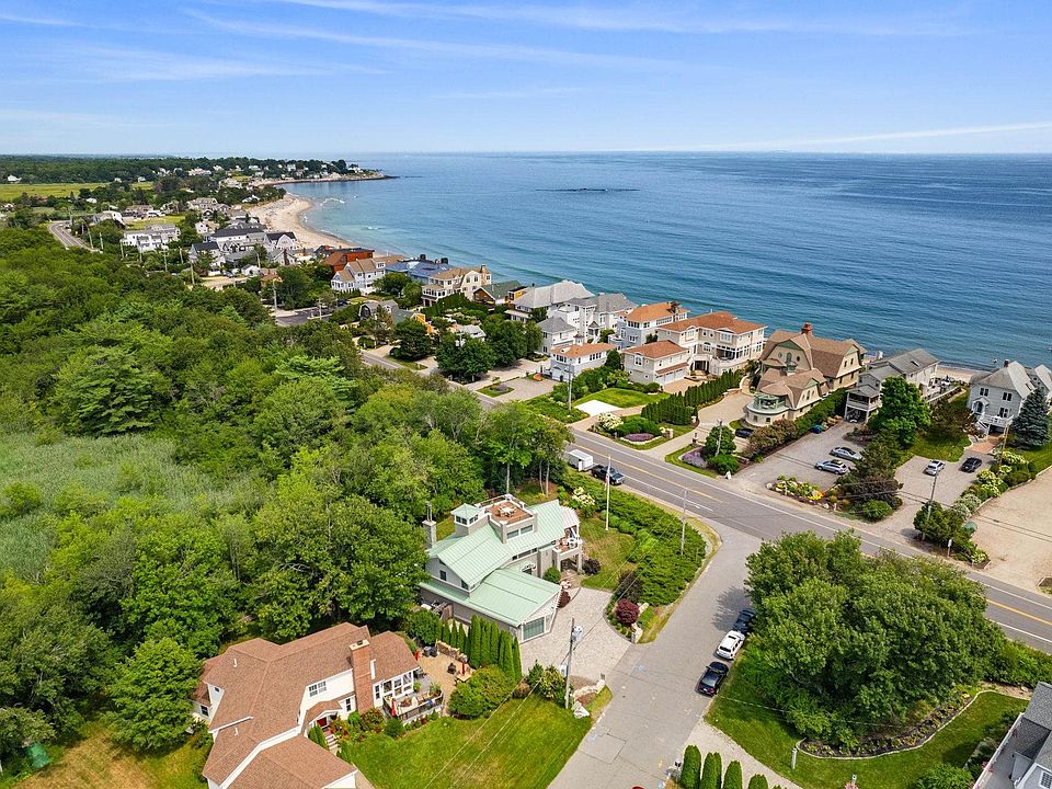 2 Cranberry Lane, Hampton, NH 03842 | Zillow