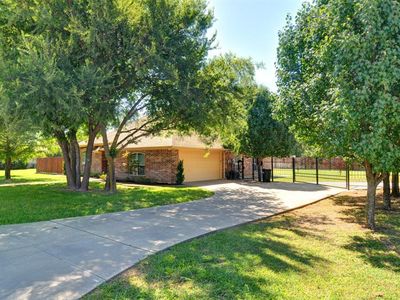 713 Mountain Ridge Ct W, Lakeside, TX, 76135