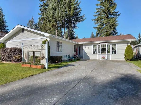 9331 Stephen Richards Memorial Dr, Juneau, AK 99801