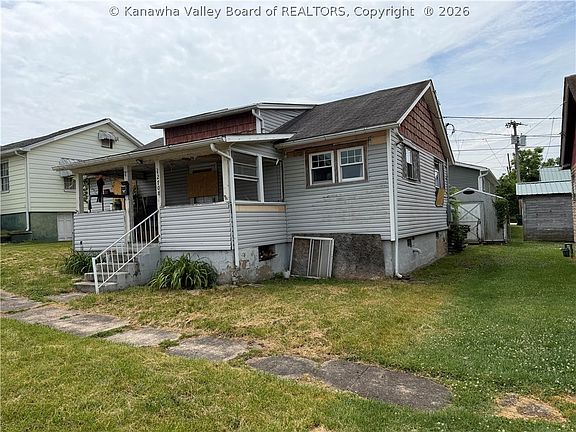 3rd image of 2708 27th St