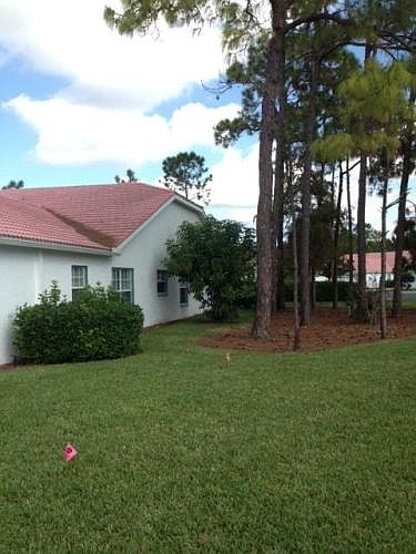 2nd image of 271 Melrose Pl